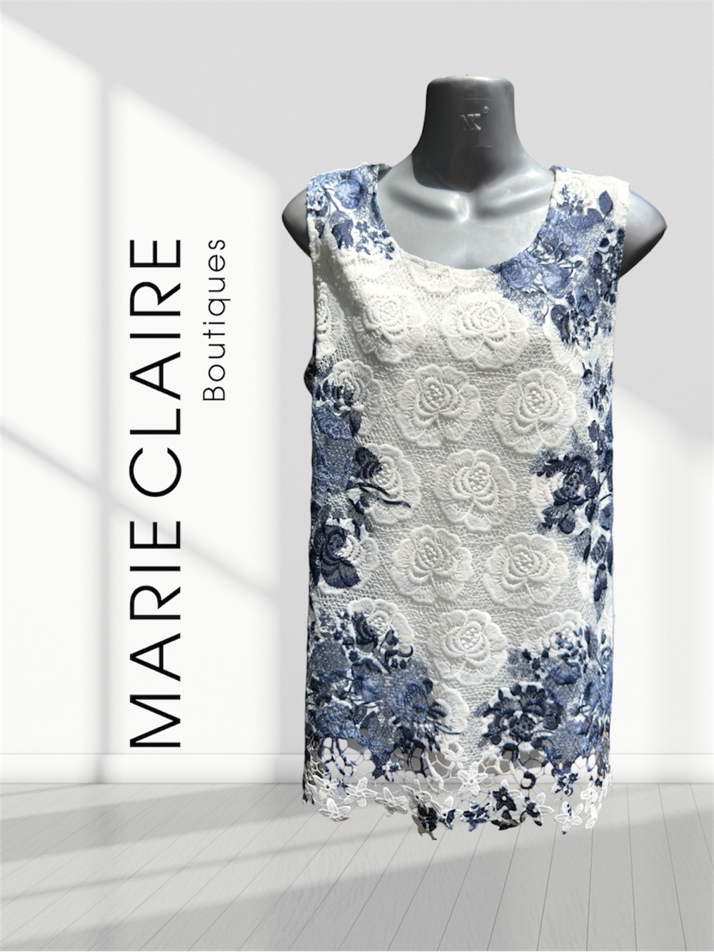 Marie Claire Floral Lace Sleeveless Blouse White Blue Crochet Top Size L